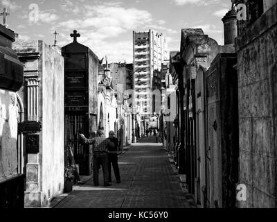 Rangées de mausolées au cimetière de Recoleta, Buenos Aires, Argentine Banque D'Images