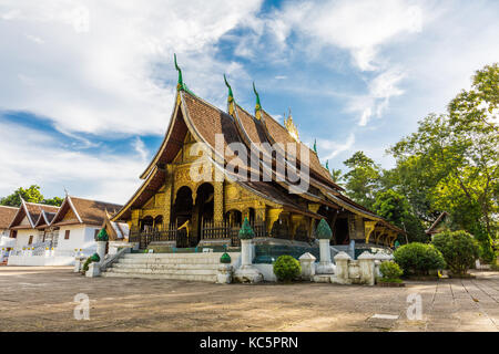 Wat Xieng Thong, un célèbre temple bouddhiste à Luang Prabang, Laos Banque D'Images