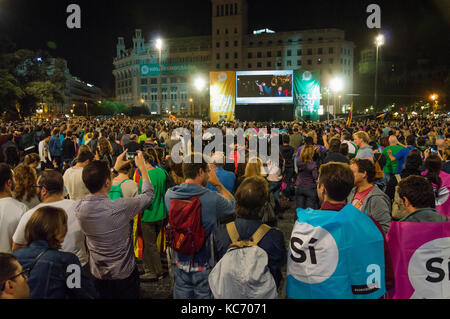 Célébration de l'Indipendence referendum à la place Catalunya, Barcelone Banque D'Images