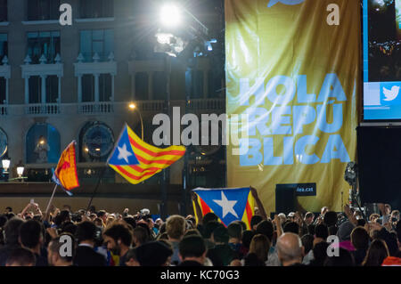 Célébration de l'Indipendence referendum à la place Catalunya, Barcelone Banque D'Images