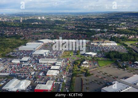 Vue aérienne de la Phoenix retail park à Linwood, Paisley, Scotland, UK Banque D'Images
