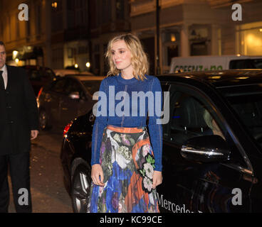 Laura carmichael à Harper's Bazaar women of the year awards 2016 à Londres Banque D'Images