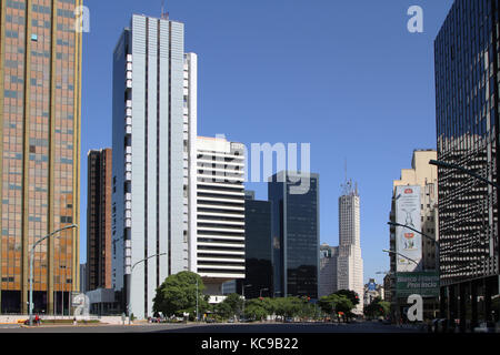 BUENOS AIRES, ARGENTINE, 5 JANVIER 2014 : quartier des affaires à Buenos Aires.Buenos Aires est l'une des 20 plus grandes villes du monde Banque D'Images