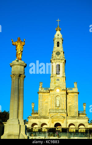 Basilique de Fatima, un sanctuaire catholique, appelée à juste motif la basilique notre-Dame du Rosaire. Portugal Banque D'Images