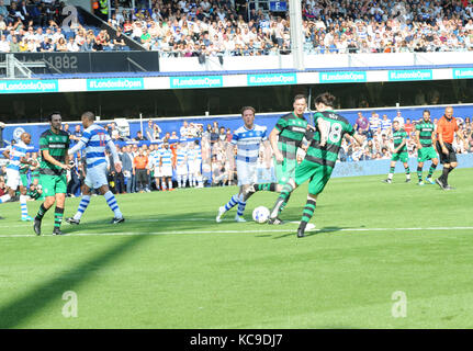 Jeu pour Grenfell, à loftus road stadium, des célébrités, des membres de la famille de Grenfell et les membres des services d'urgence ont pris part tin le match, avec un rendement à mi-temps par Rita ora comprend : game4grenfell où : London, Royaume-Uni Quand : 02 septembre 2017 source : wenn.com Banque D'Images