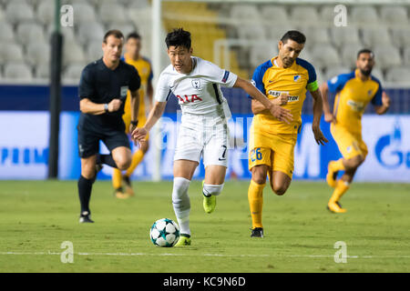 Nicosie, Chypre - Semptember 26, 2017 : Le joueur de Tottenham Heung-Min Fils en action au cours de l'UEFA Champions League match entre l'APOEL NICOSIE VS Tottenham Ho Banque D'Images