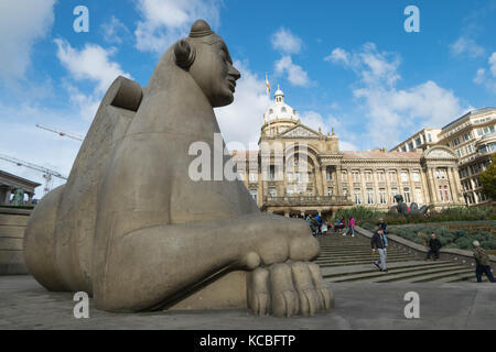 Birmingham, UK, Octobre 3rd, 2017 : gardien de Birmingham, square Victoria et du conseil angleterre Banque D'Images