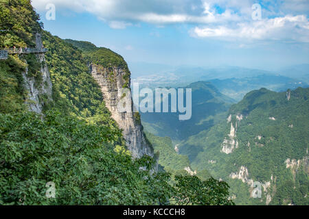 Cliff walk, montagne tianmen, zhangjiajie, Hunan, Chine Banque D'Images