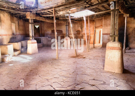 Ouarzazate, Maroc - Jan 4, 2017 : la décoration dans les studios Atlas Corporation est studio de cinéma. Ouarzazate est l'emplacement du cinéma, où le Maroc est bi Banque D'Images