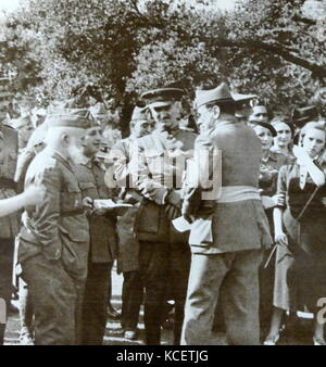 La guerre civile espagnole, les généraux Miguel Cabanellas, nationaliste Francisco Franco, Queipo de Llano réunion en 1937 Banque D'Images