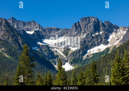 Des paysages de montagne en Amérique du cascases parc national dans le nord de l'état de Washington aux États-Unis Banque D'Images