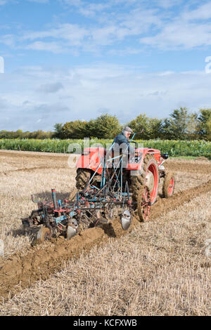 Concours de labour tracteur Vintage au Fairford, Faringdon, Filkins et Labour Burford. Montrer la Société Lechlade on Thames, Gloucestershire, Royaume-Uni Banque D'Images