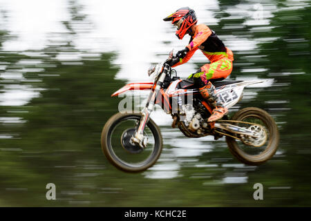 Au cours de l'action de course Rockstar energy drink de motocross à la Friche à Nanaimo, en Colombie-Britannique. Banque D'Images