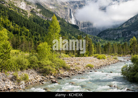 River à gavarnie Banque D'Images