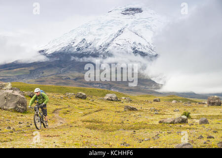 David Pharand au Parc National Cotopaxi, Equateur Banque D'Images