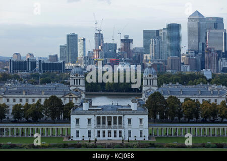 Londres - septembre 2017 ; vue depuis le parc de Greenwich vers canary wharf. Banque D'Images