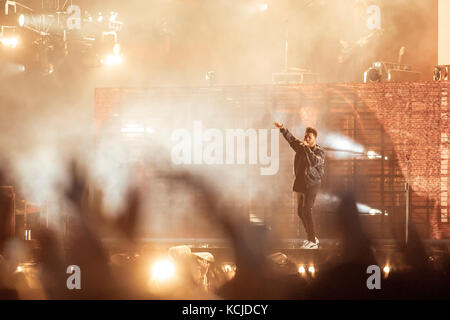 Danemark, Roskilde – 28 juin 2017. Le chanteur, auteur-compositeur et artiste de l'enregistrement canadien The Weeknd donne un concert en direct pendant le festival de musique danois Roskilde Festival 2017. Banque D'Images
