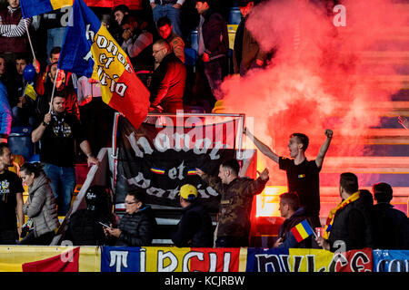 5 octobre 2017 : romanian fans pendant la campagne de qualification pour la coupe du monde 2018 match entre la Roumanie et le Kazakhstan à ilie oana stadium, Ploiesti, Roumanie rou. foto : catalin soare Banque D'Images