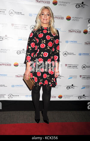 New York, USA. 05 oct, 2017. elisabeth röhm assiste à la première traite 'à l'Office des Nations unies le 5 octobre 2017 à new york. crédit : geisler-fotopress/Alamy live news Banque D'Images