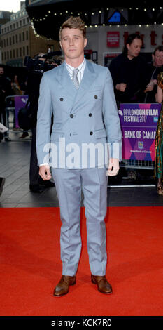 La photo Doit Être Créditée ©Alpha Press 078237 05/10/2017 Garrett Hedlund Mudbound Royal Bank of Canada Gala screening lors du 61ème BFI LFF London Film Festival 2017 à Londres Banque D'Images