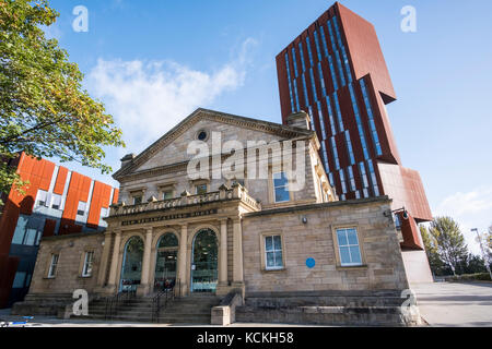 La tour de radiodiffusion primé, une partie de l'université Leeds becket, Leeds, West Yorkshire, Angleterre Banque D'Images