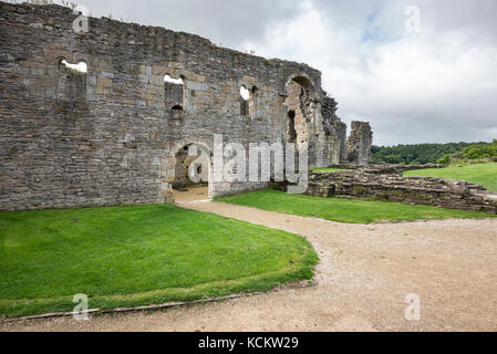 Ruines du château de Richmond, North Yorkshire, Angleterre. Banque D'Images