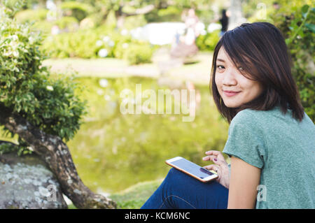 Les femmes asiatiques portrait souriant Banque D'Images