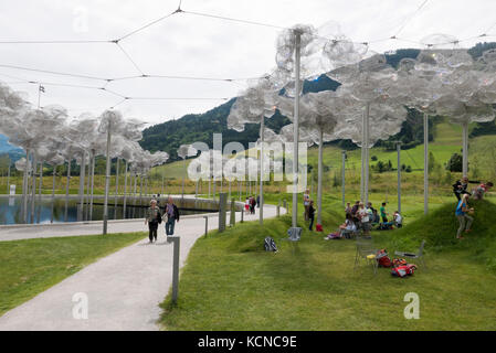 Le nuage de cristal Swarovski crystal garden à l univers, wattens, en autriche Banque D'Images