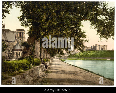 Cathédrale et château de la Ness, Inverness, Écosse RCAC2001706020 Banque D'Images