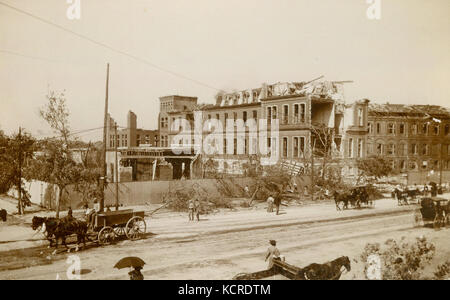 Dommages à l'hôpital de la ville au dix-huitième Street et Lafayette Avenue après la tornade de 1896 Banque D'Images