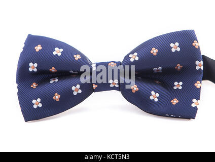 Papillon bleu foncé avec l'élément de décor isolées sur fond blanc. Banque D'Images