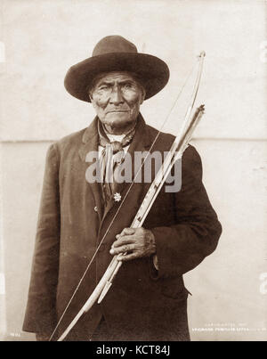 Apache Geronimo, chef de l'Arizona au département d'anthropologie à l'Exposition Universelle 1904 Banque D'Images