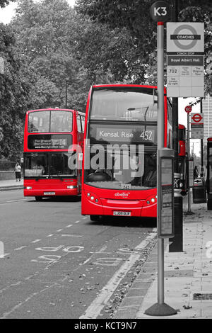 27 septembre 2017 : une partie de la flotte de bus londres emblématique, avec leur livrée rouge distinctive. Banque D'Images