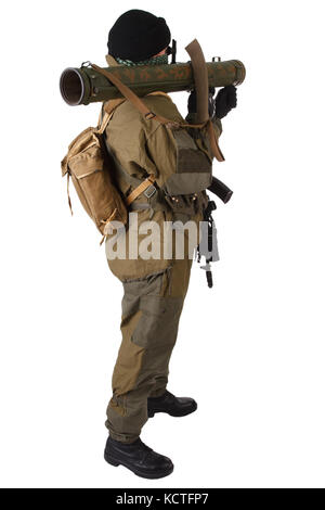Fighter avec rpg rocket launcher isolated on white Banque D'Images