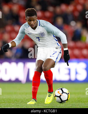 Le gris Demarai d'Angleterre lors de l'UEFA Euro U21 qualification 2019, le groupe 4 au stade Riverside, Middlesbrough. APPUYEZ SUR ASSOCIATION photo. Date de la photo: Vendredi 6 octobre 2017. Voir PA Story FOOTBALL England sous 21. Le crédit photo devrait se lire: Martin Rickett/PA Wire. RESTRICTIONS : utilisation soumise à des restrictions FA. Usage éditorial uniquement. Utilisation commerciale uniquement avec le consentement écrit préalable de l'AC. Aucune modification sauf le recadrage. Banque D'Images