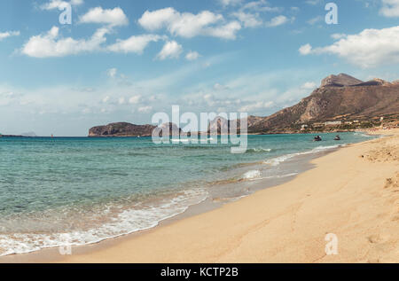 Octobre 3rd, 2017, Falasarna, Crète, Grèce - vue de la plage de Falasarna, une ancienne ville portuaire grecque sur la côte nord-ouest de la crète. Banque D'Images