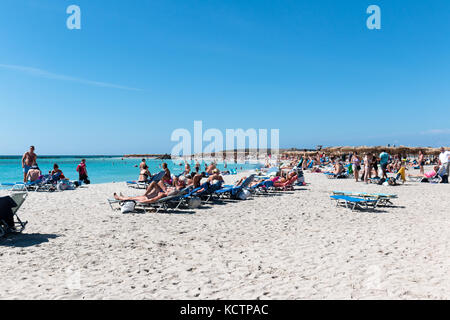 Le 1er octobre 2017, Elafonissi, Grèce - elafonissi beach, situé à proximité de l'extrémité sud-ouest de l'île méditerranéenne de la crète dans la régiona Banque D'Images