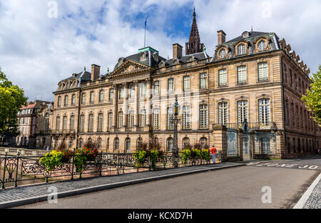 Façade sud du Palais Rohan, Strasbourg Banque D'Images