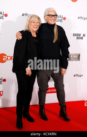 Margarethe von Trotta et Jane Campion assister à la remise des prix du festival du film 2017 de Cologne lors de la 27ème festival du film à Cologne börsensaal der ihk le 6 octobre 2017 à Cologne, Allemagne. Banque D'Images