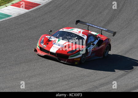 Circuit de Mugello, Italie. 7 octobre 2017. Ferrari 488 de Scuderia AF CORSE conduit par Ishikawa Motoaki, lors de la course n°1 de la finale de C.I. Gran Turismo Super GT3-GT3 dans le circuit de Mugello. Credit: Dan74/Alay Live News Banque D'Images