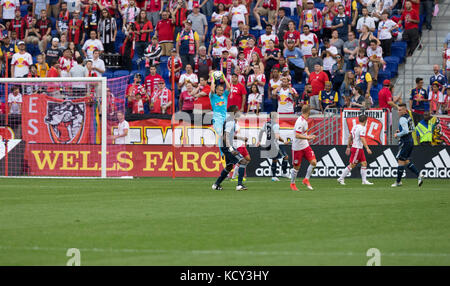 Harrison, NJ, USA.. 7 octobre 2017, Luis Robles (31) des Red Bulls enregistre au cours de jeu régulière mls contre Vancouver Whitecaps fc sur red bull arena, Red Bulls a gagné 3 - 0 Crédit : lev radin/Alamy live news Banque D'Images