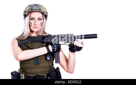 Femme dans une tenue de camouflage militaire le GSI isolated over white background Banque D'Images