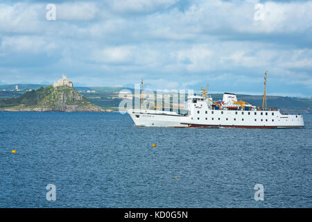 Le Scillonian III entrée en Mounts Bay,Penzance Cornwall,UK,revenant de la îles Scilly Banque D'Images