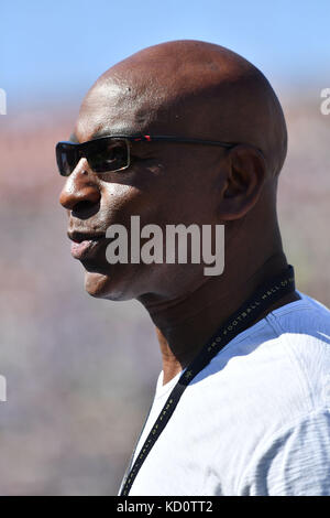 Los Angeles, CA, USA. 8 Oct, 2017. Temple de la renommée de la NFL et ex-Los Angeles Rams running back Eric Dickerson au cours de la NFL football match contre les Seahawks de Seattle au Los Angeles Memorial Coliseum de Los Angeles, Californie.Mandatory Crédit photo : Louis Lopez/CSM/Alamy Live News Banque D'Images