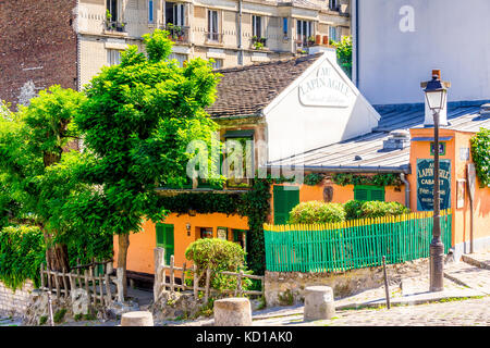 Lapin Agile est un célèbre cabaret de Montmartre, au 22 rue des Saules, 18e arrondissement de Paris, France. Banque D'Images