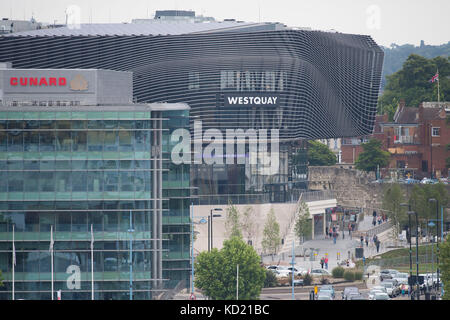 Vue générale du centre commercial Westquay à Southampton, Angleterre, Royaume-Uni. Banque D'Images