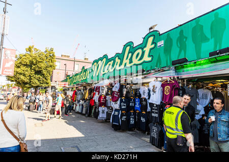 Camden Market, marché de Camden Camden Town Londres Royaume-Uni l'Angleterre, le marché de Camden, Camden Town, au nord de Londres, Angleterre, Royaume-Uni, le marché de Camden London UK Banque D'Images