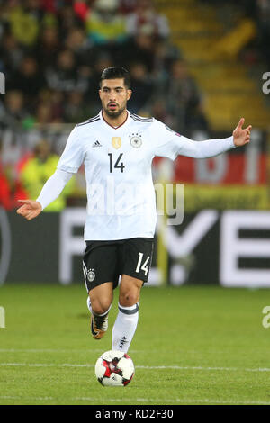 Kaiserslautern, Allemagne. 08 octobre 2017. L'Allemand Emre Can en action lors du match de qualification de la Coupe du monde de football du Groupe C entre l'Allemagne et l'Azerbaïdjan au stade Fritz Walter de Kaiserslautern, en Allemagne, le 8 octobre 2017. Crédit : Thomas Frey/dpa/Alamy Live News Banque D'Images