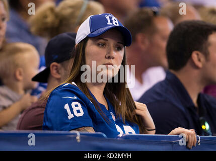 Indianapolis, Indiana, USA. 05Th Oct, 2017. Payton Manning lors du ventilateur NFL football action de jeu entre les San Francisco 49ers et les Indianapolis Colts au Lucas Oil Stadium à Indianapolis, Indiana. Indianapolis battu San Francisco 26-23 en prolongation. Credit : Cal Sport Media/Alamy Live News Banque D'Images