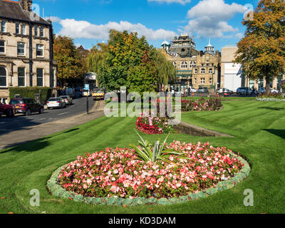 Le hall de la Royal Crescent Gardens Harrogate North Yorkshire Angleterre Banque D'Images